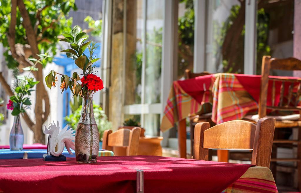 Mirtos Hotel Екстер'єр фото